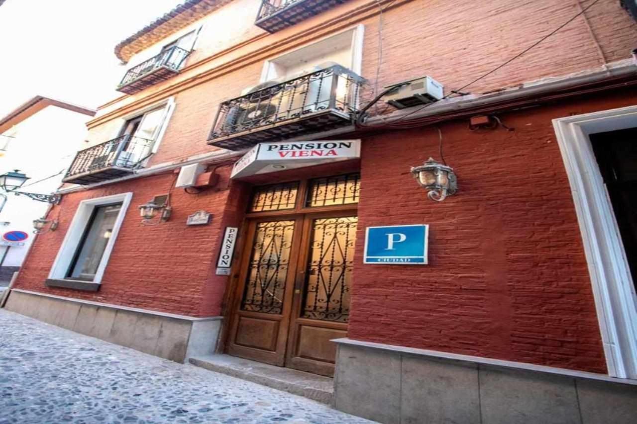 גרנדה Hostal Viena Plaza Nueva מראה חיצוני תמונה