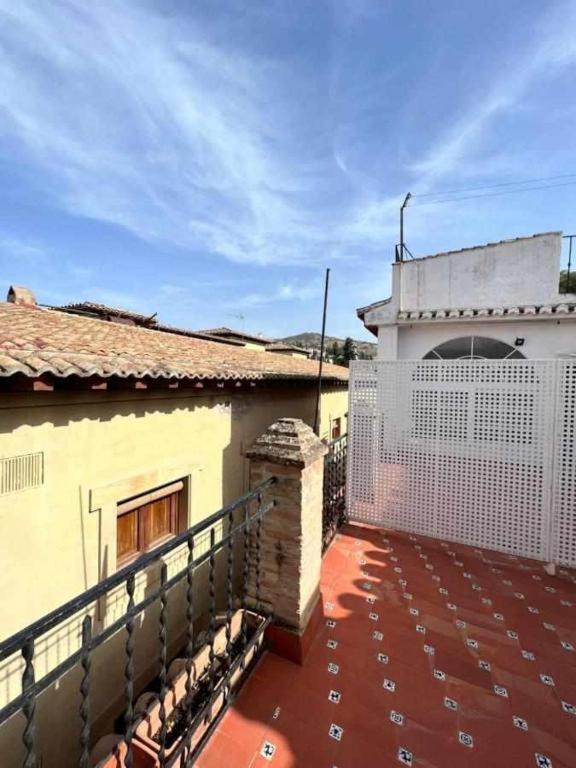 גרנדה Hostal Viena Plaza Nueva מראה חיצוני תמונה