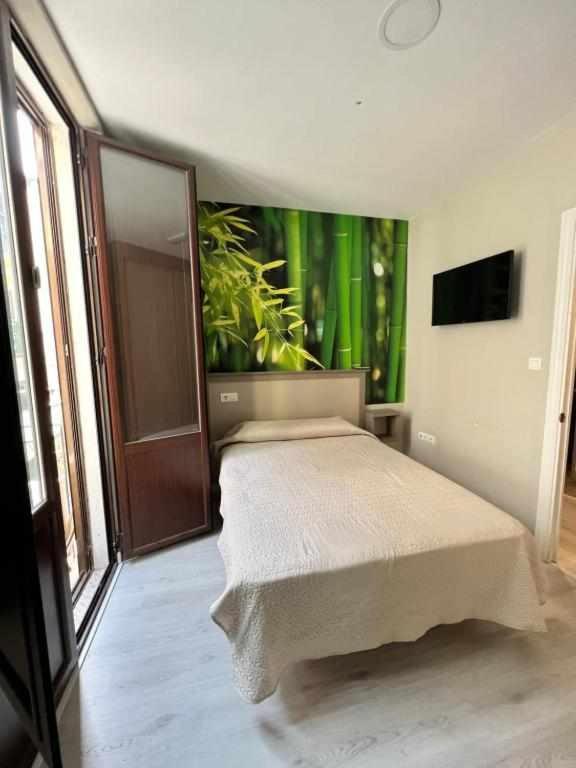 גרנדה Hostal Viena Plaza Nueva מראה חיצוני תמונה